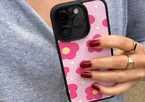 Catoon Daisy Designer Glass Case for iPhone